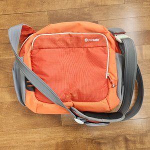 Pacsafe Luggage Venture Safe 350 GII, anti-theft bag, orange